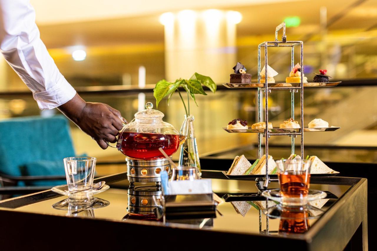 Epic Sana Luanda Hotel Esterno foto