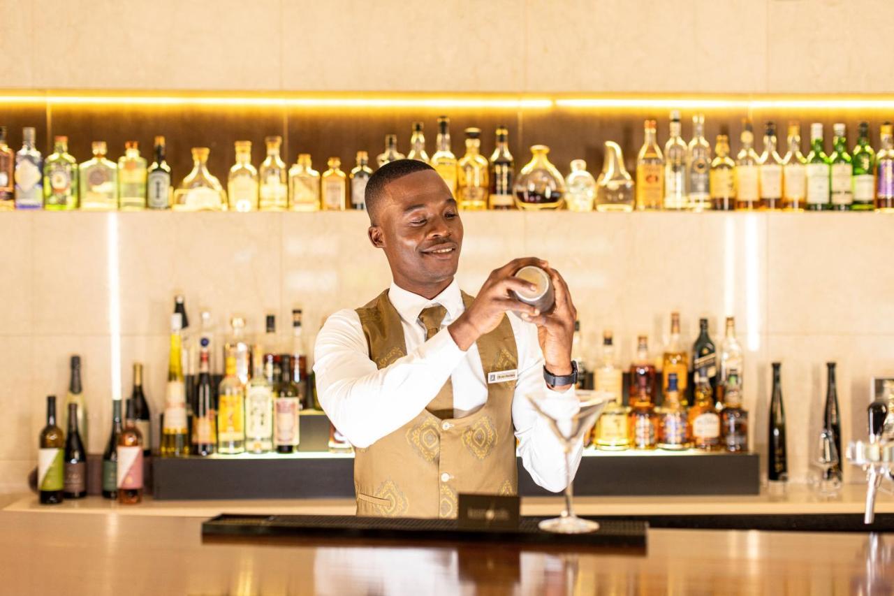 Epic Sana Luanda Hotel Esterno foto